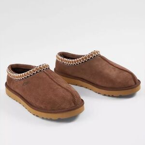 UGG Men’s Tasman Slipper in Chocolate, Size 9